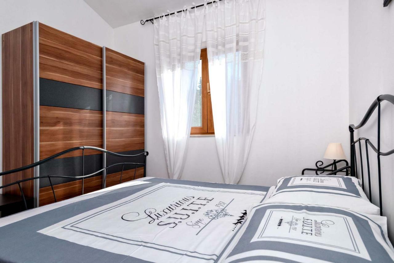 Apartmani Zlataric Stari Grad  Εξωτερικό φωτογραφία